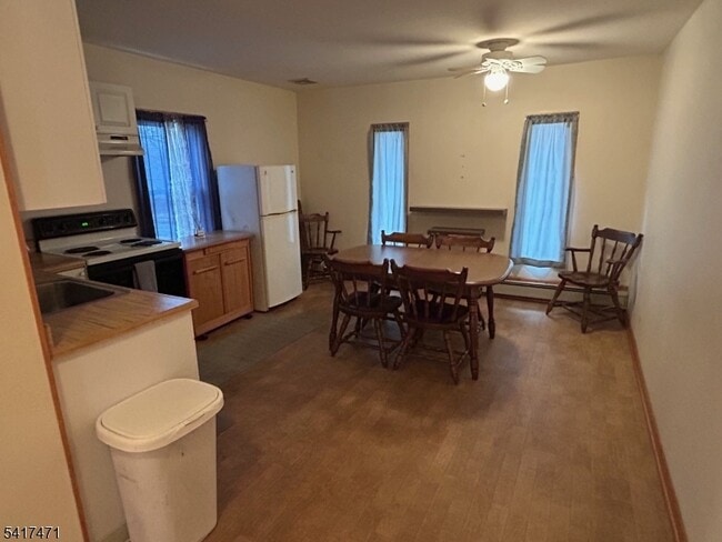 Photo - 65 Finderne Ave