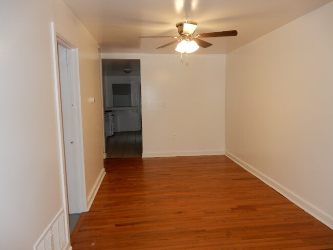 Photo - 331 S 3rd St Townhome