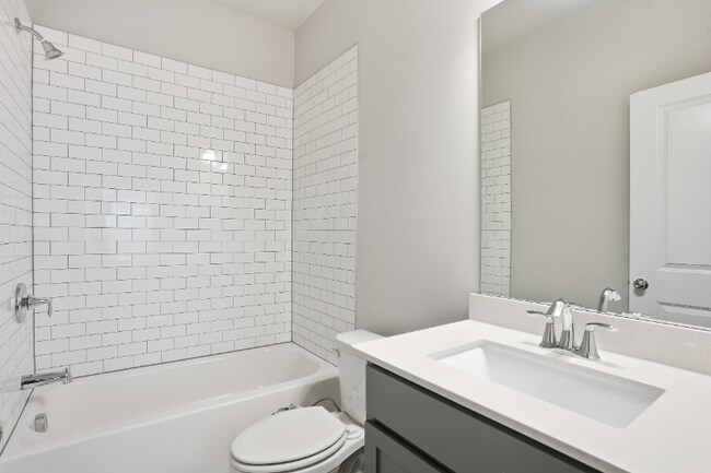 Photo - 2177 Wiggins Walk