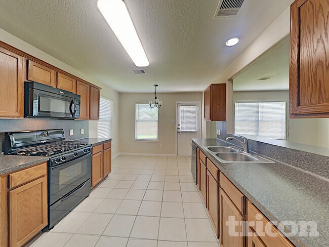 Photo - 12022 Green Bluff Ct