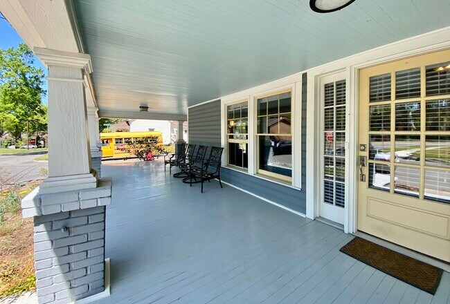 Photo - 101 S Briggs Ave