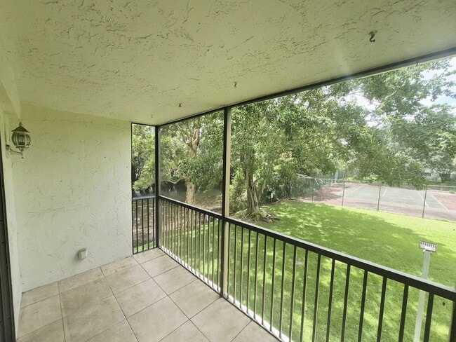 Photo - 5080 SW 64th Ave Unit 208