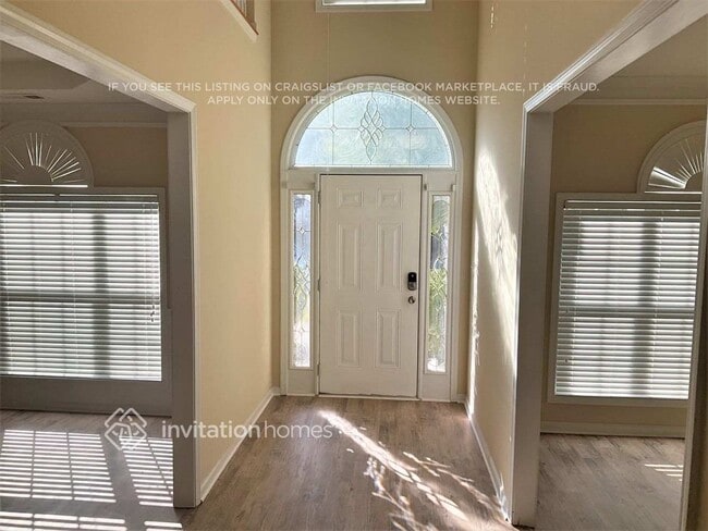 Photo - 2735 Wolf Trail