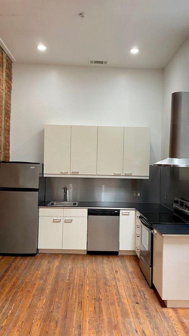 Photo - 829 S Railroad Ave Unidad 204