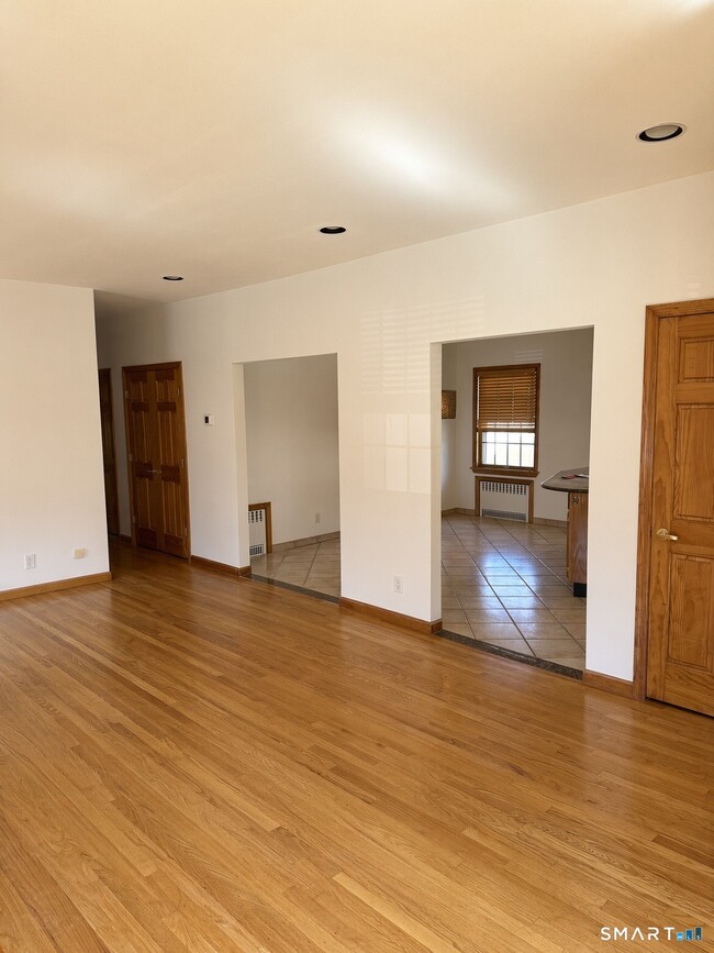 94 New St Unit 2