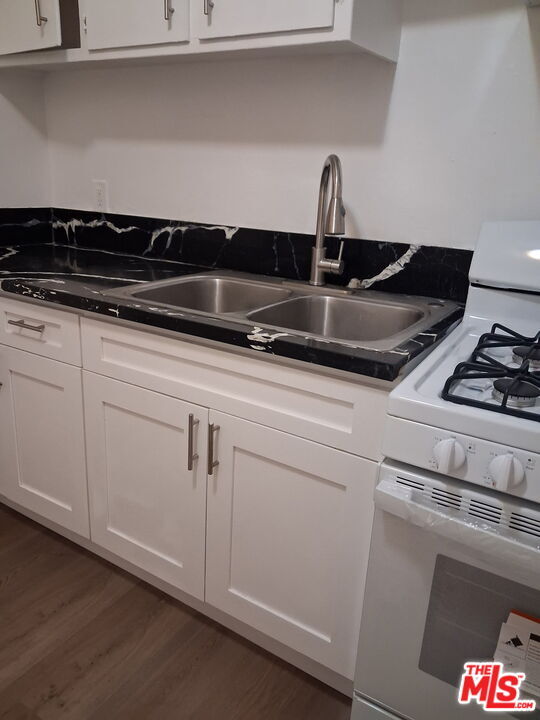 Photo - 3857 Mont Clair St
