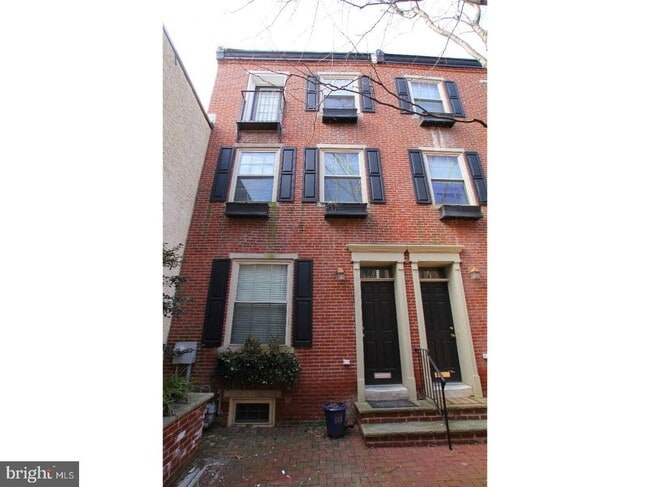 Photo - 968 N Lawrence St