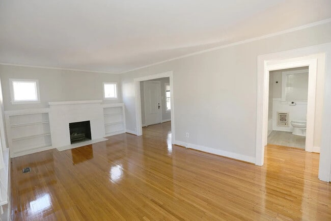 Photo - 723 N Monroe St