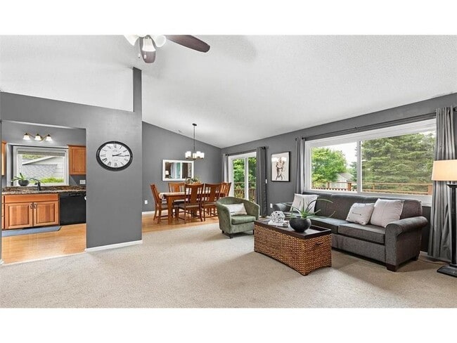 Photo - 18890 Barrington Dr