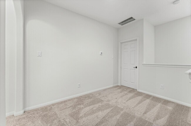 Photo - 133 E Montfair Blvd