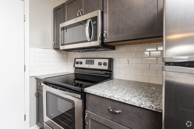 1HAB, 1BA - 570 ft² - Nottingham - Watkins Glen Apartments