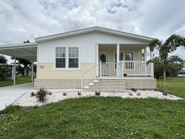 19188 Meadowbrook Ct
