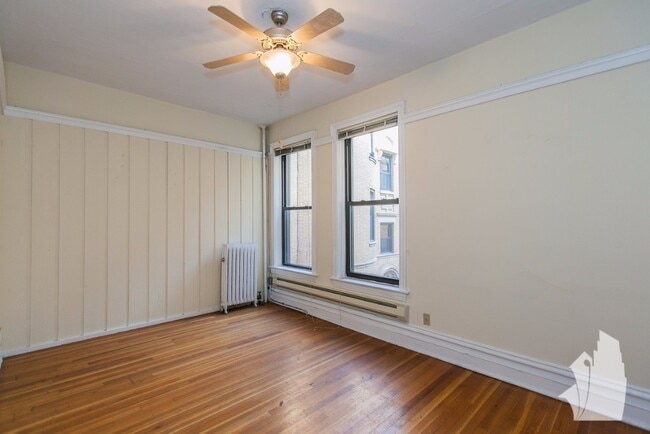 Photo - 1205 N Dearborn St
