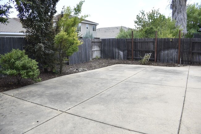Photo - 2360 Lockton Dr