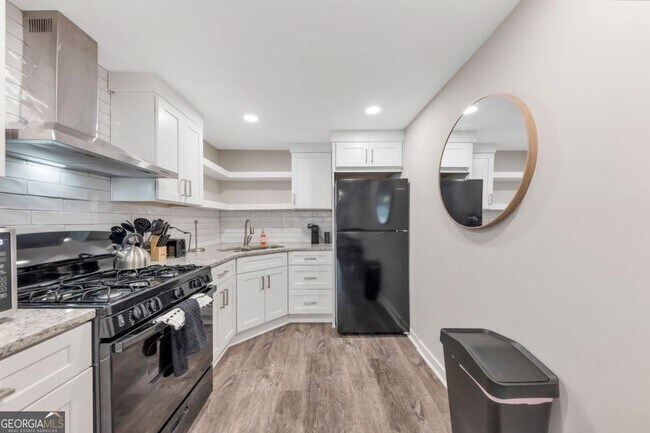 243 N Georgia Ave Unit A