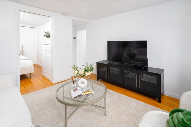 Photo - 43 Essex St Unidad SI ID1359074P