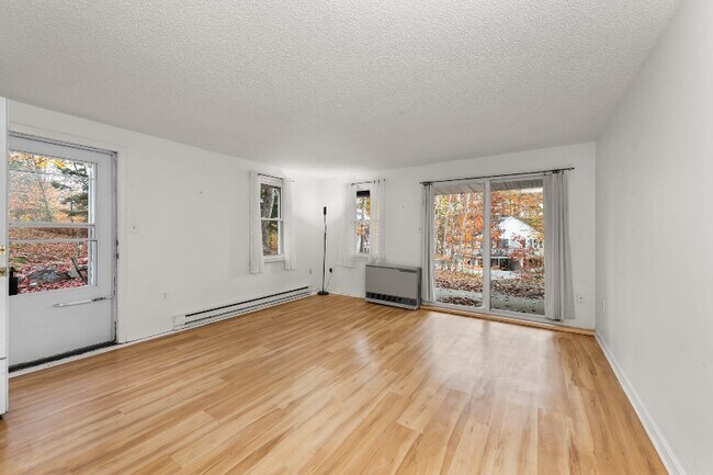 Photo - 21 Plaza Village Rd Unidad B