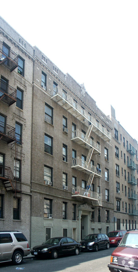 114 Field Place - Grand Concourse Apartments