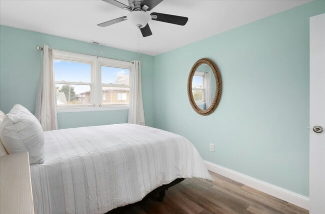 Photo - 322 Bayshore Dr Unit 1E