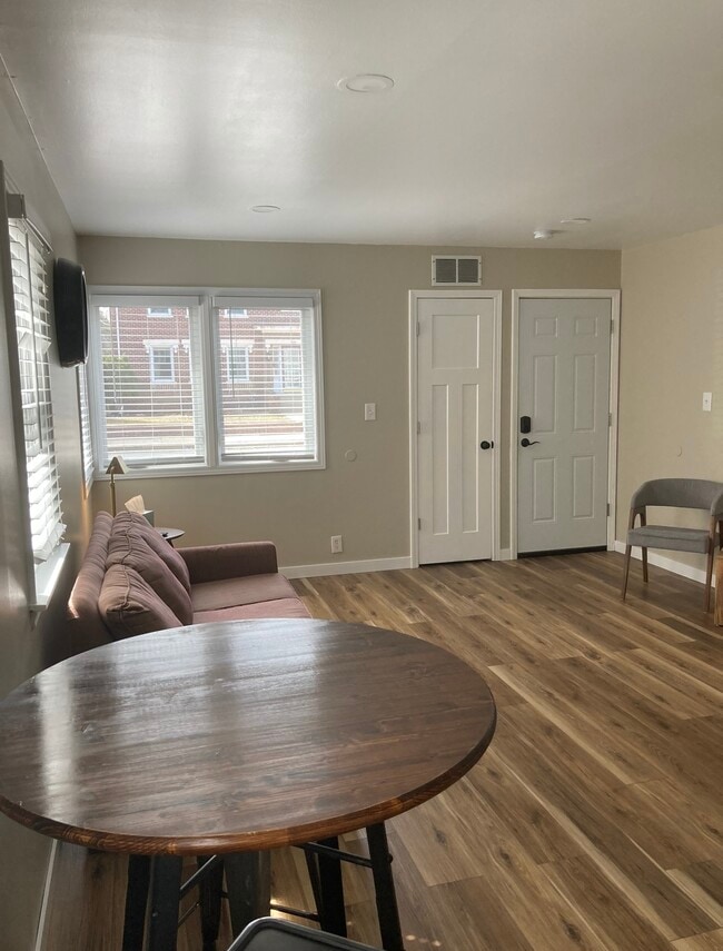 Photo - 3323 Bryant Ave S