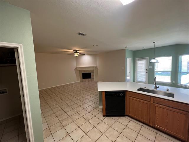 Photo - 717 Mahogany Dr