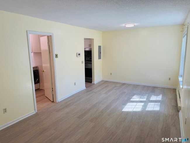 64 Deerwood Ln Unit 2