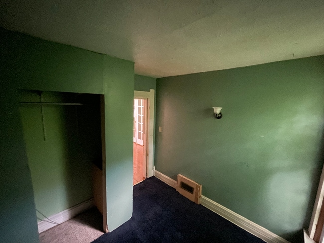 Photo - 916 Forsythe St