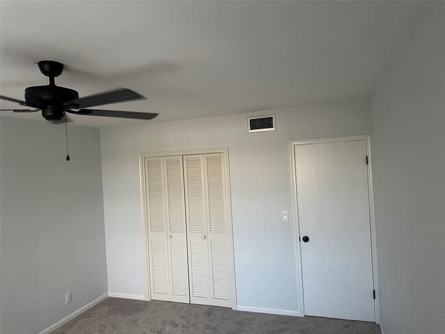 Photo - 1821 NE 62nd St Unit 432