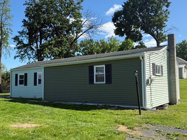 Photo - Nice two bedroom house in Shippesnburg