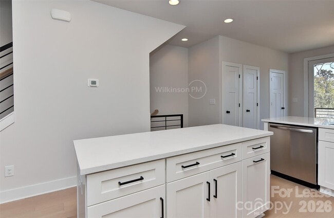 Photo - 2204 Northend Dr