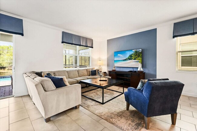 Photo - 2980 Penelope Loop Unit SI ID1611018P