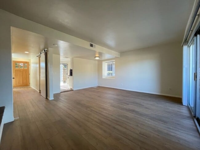 Photo - 331 Stone Edge Ct Unidad 1