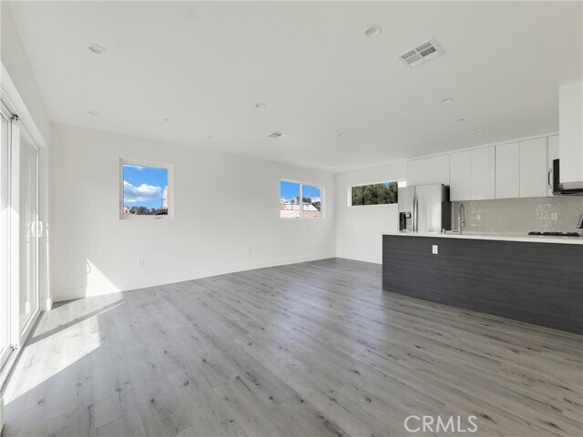 Photo - 150 S Madison Ave