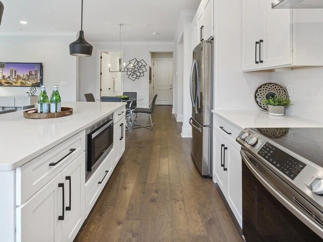 Photo - 6890 Peachtree Dunwoody Rd Unit 101