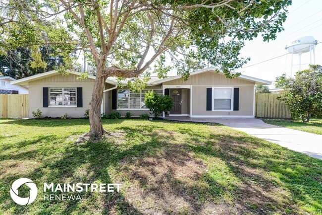 Photo - 1805 16th Ave Dr W