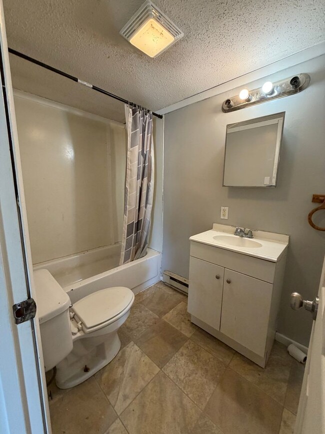 Photo - 1706 N Russell St Unit Apt. 2