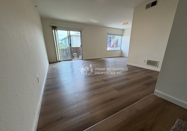 Photo - 3830 Fairfax Way