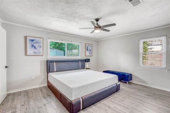 Photo - 9626 Vilven Ln