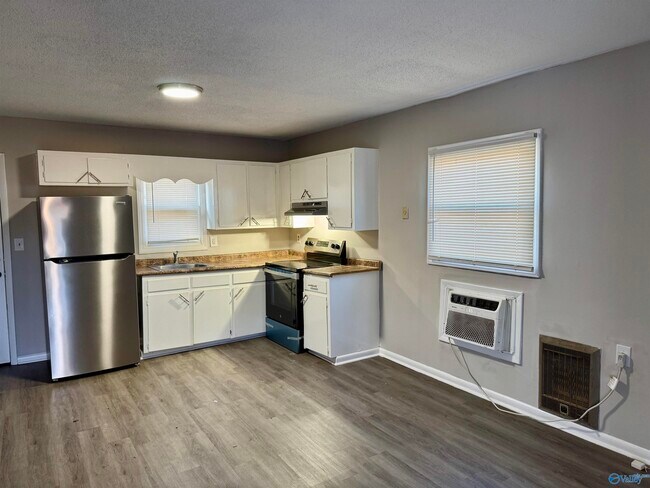 Photo - 2403 Mastin Lake Rd NE Unit 1