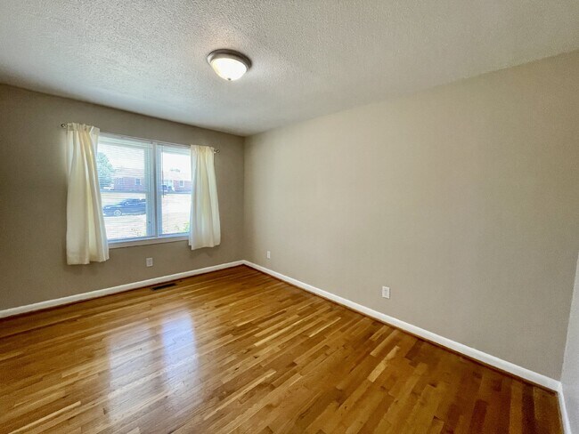 Photo - 4 Bed, 2 Bath Nest In Cottonade Close To Base Apartamento