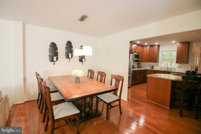 Photo - 1392 Park Garden Ln