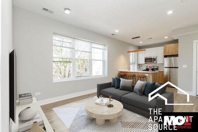 Photo - 3024 W Cortland St Apartments Unit 104