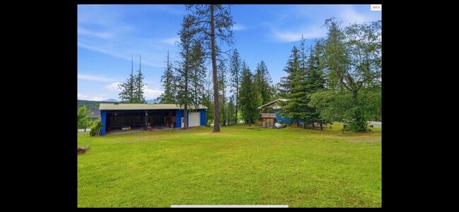955 Bottle Bay Rd
