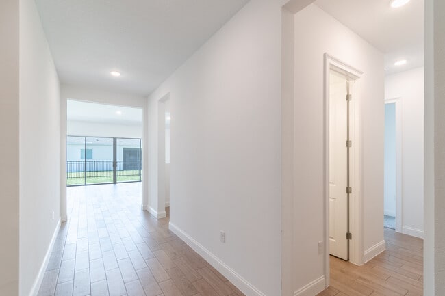 Photo - 3412 Armen Dr