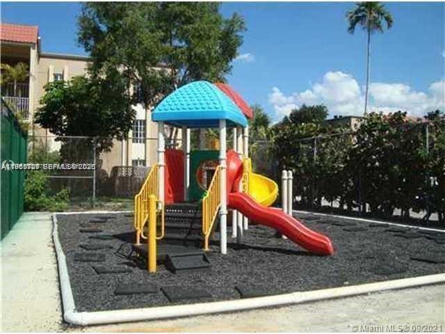 Photo - 8290 Lake Dr Unit 250