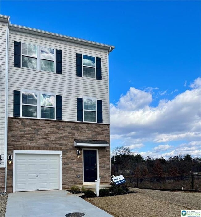 Photo - 8341 Alexander Ct