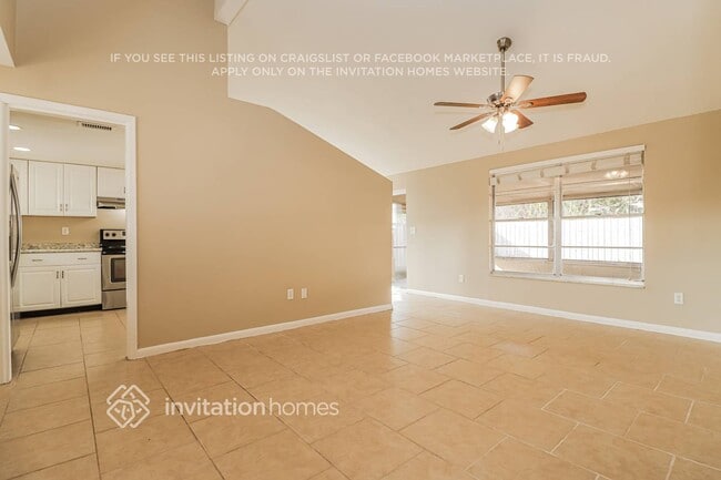 Photo - 8229 Greenleaf Cir