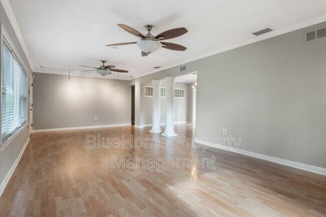 Photo - 1207 Briercliff Dr