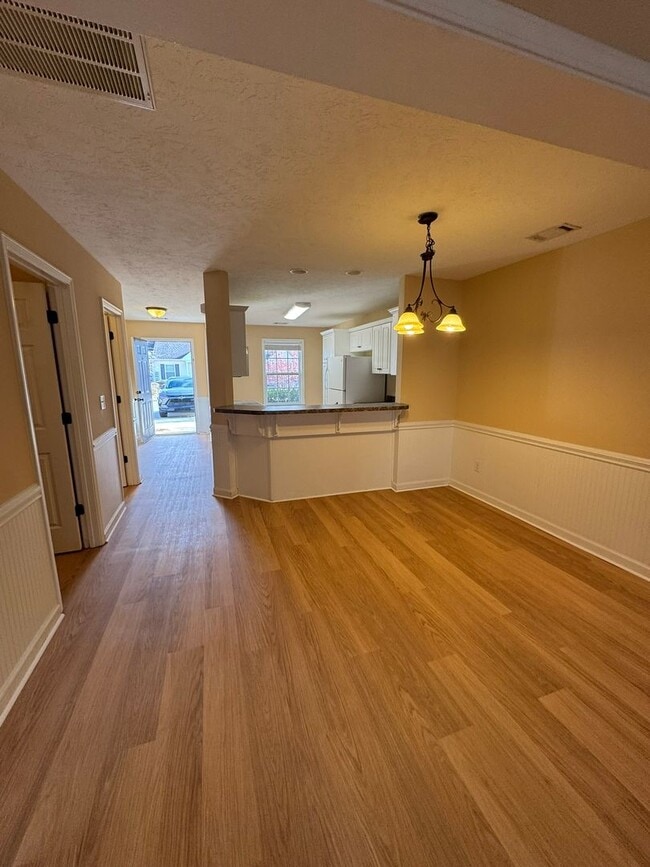 Photo - 229 Sunview Dr