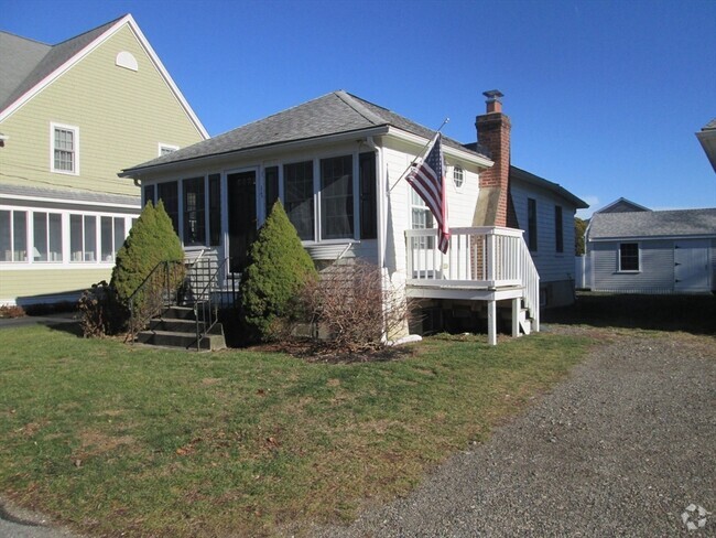 Building Photo - 17 Chilton Ave Rental